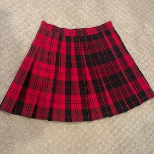 NWT Red Buffalo Plaid Pleated Mini Skirt